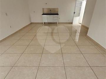 Imagem Principal · Casa Térrea Locação 01 Dormitório 01 wc