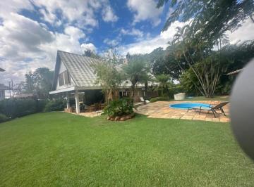 Casa · 250m² · 3 Quartos · 5 Vagas · Sobrado à venda em Araçoiaba da Serra, Condomínio Lago Azul, com 3 quartos, com 250 m²