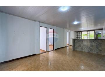 Casa · 250m² · 3 Quartos · 5 Vagas · Casa com 3 quartos em Arniqueiras