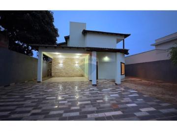 Casa · 405m² · 4 Quartos · 4 Vagas · Casa de 2 Pavimentos 4 Suítes e churrasqueira no SMT - Aceita Permuta