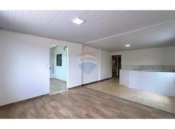 Casa · 200m² · 3 Quartos · 5 Vagas · Casa com 3 quartos 1 suíte em Condomínio fechado em Arniqueiras