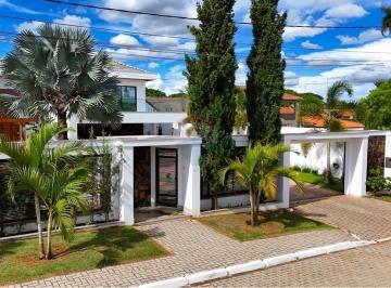 Casa · 500m² · 4 Quartos · 10 Vagas · Casa com 4 Quartos 3 Suítes no Residencial Primavera Ponte Alta Norte