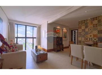 Apartamento · 224m² · 3 Quartos · 3 Vagas · Cobertura altíssimo padrão com piscina privativa 3 quartos 3 vagas e 223m²