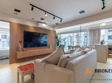 Apartamento · 103m² · 2 Quartos · 2 Vagas · Apartamento com 103m², 2 suítes, 2 vagas