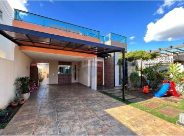 Casa · 265m² · 5 Quartos · 4 Vagas · Res Villa suíça qd 63 05 quartos área de lazer