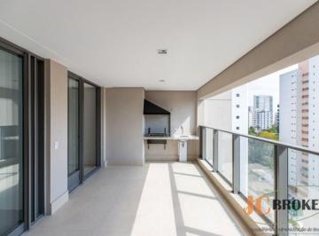 Apartamento · 232m² · 4 Quartos · 3 Vagas · Apartamento com 232m² de área útil, 4 suítes, 3 vagas
