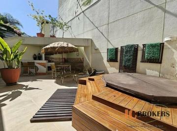 Casa · 240m² · 4 Quartos · 4 Vagas · Casa com 240 m² de área útil, 4 dormitórios com ar condicionado sendo 1 suíte, 4 vagas