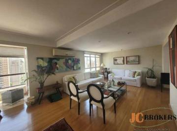 Apartamento · 210m² · 4 Quartos · 3 Vagas · Apartamento com 210m² de área útil, 3 vagas