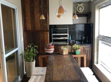 Apartamento · 137m² · 3 Quartos · 4 Vagas · Apartamento com 137m², 3 Suítes, Amplo Living, 4 Vagas de garagem e depósito.