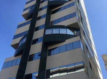 Comercial · 175m² · 4 Vagas · Sala Comercial com 174,86m² de área útil, mobiliado, salão amplo, 6 banheiros, 4 vagas