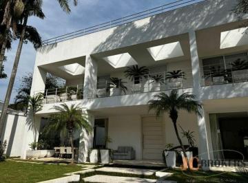 Casa · 850m² · 3 Quartos · 12 Vagas · Casa de alto padrão com 850m² de área construída, 1.200 m² de terreno