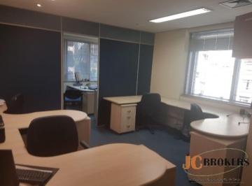Comercial · 38m² · 1 Vaga · Sala Comercial Mobiliada com 38m² de área útil, com 2 banheiros, 2 salas, 1 vaga