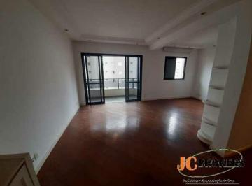 Apartamento · 124m² · 3 Quartos · 2 Vagas · Apartamento com 124 m², 3 Dormitórios com varanda, 1 Suíte, Varanda, Andar alto, 2 Vagas