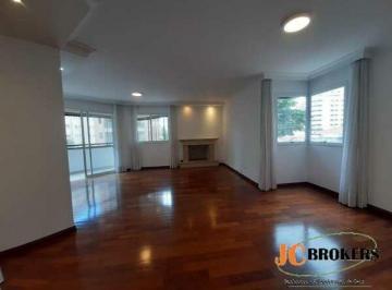 Apartamento · 140m² · 3 Quartos · 2 Vagas · Apartamento com 140 m², 3 Dormitórios, sendo 1 suíte, Living para 2 ambientes, Varanda, 2 Vagas