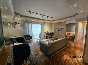 Apartamento · 156m² · 3 Quartos · 2 Vagas · Apartamento semi mobiliado com 156m² de área útil, 3 suítes, 2 vagas