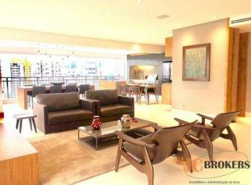 Apartamento · 355m² · 4 Quartos · 5 Vagas · Apartamento com 355m² de área útil, 4 suítes, 5 vagas