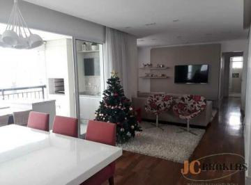 Apartamento · 117m² · 4 Quartos · 2 Vagas · Apartamento com 117m² de área útil, 4 dormitórios sendo 2 suítes, 2 vagas
