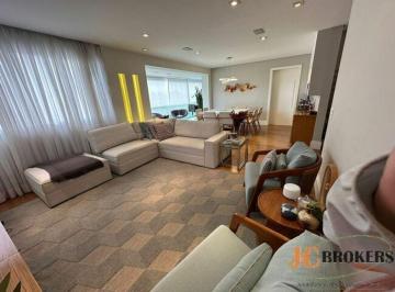 Apartamento · 198m² · 4 Quartos · 4 Vagas · Apartamento com 198m²,  4 dormitórios sendo 3 suítes, 4 vagas