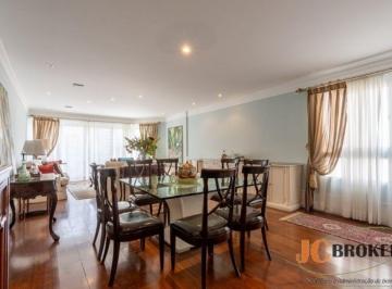 Apartamento · 288m² · 5 Quartos · 4 Vagas · Apartamento duplex com 288m², 5 dormitórios, sendo 3 suítes, 4 vagas