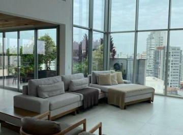 Apartamento · 220m² · 3 Quartos · 3 Vagas · Apartamento com 220m² de área útil, 3 suítes, 3 vagas