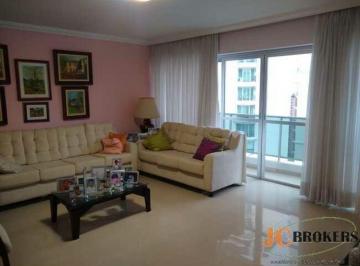 Apartamento · 196m² · 4 Quartos · 2 Vagas · Apartamento com 196 m² de área útil, 4 dormitórios, sendo 1 suíte, 2 vagas