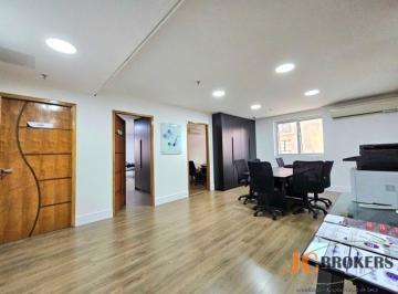 Comercial · 151m² · 4 Vagas · Sala comercial com 151m², 4 vagas
