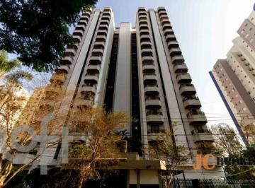 Apartamento · 124m² · 3 Quartos · 2 Vagas · Apartamento com 124 m² de área útil, 3 dormitórios sendo 1 suíte, 2 vagas