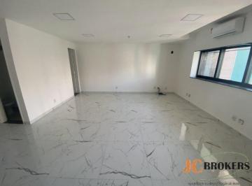 Comercial · 44m² · 1 Vaga · Sala Comercial com 44,43 m² de área útil, 1 banheiro, 1 vaga