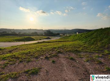 Terreno · 420m² · OPORTUNIDADE, TERRENO DE 420M² À VENDA NO PORTAL DOS LAGOS, EM JUNDIAÍ!!