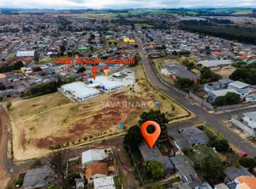 Casa · 283m² · 2 Quartos · 1 Vaga · Casa Padrão em Ponta Grossa