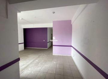 Comercial · 78m² · 3 Quartos · Conjunto Comercial/sala à venda no Centro em São Vicente.