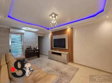 Casa · 172m² · 3 Quartos · 2 Vagas · Casa  Sobrado à Venda - Vila Curuçá Velha/SP com 3 Quartos sendo 1 suíte.