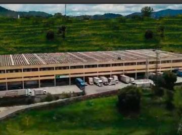 Comercial · 1100m² · Galpão em condomínio com 1100m de área total,