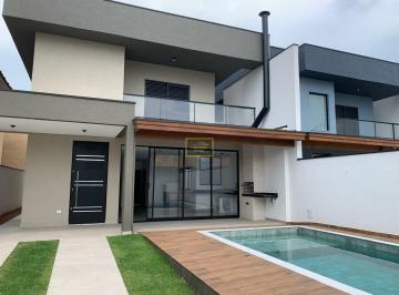 Casa · 162m² · 4 Quartos · 2 Vagas · Linda casa recém-construída à Venda no Capricórnio