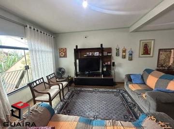 Casa · 291m² · 2 Quartos · 6 Vagas · Sobrado 291m² Localizado no bairro Nossa Senhora das Vitórias Mauá - SP