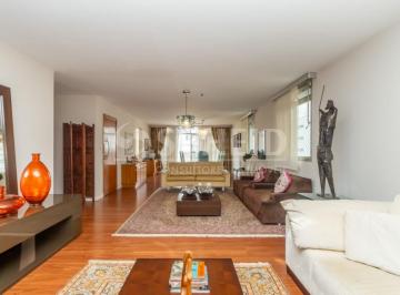 Apartamento · 700m² · 4 Quartos · 4 Vagas · Cobertura á Venda na Higienópolis com 700m², 4 quartos sendo 4 suítes, 4 vagas.