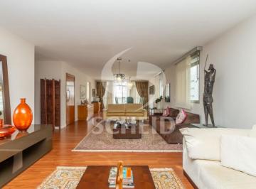 Apartamento · 700m² · 4 Quartos · 4 Vagas · Cobertura á Venda na Higienópolis com 700m², 4 quartos sendo 4 suítes, 4 vagas.
