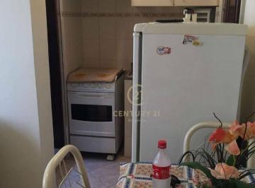 6d54170b4d80ad675fd232311f794836883fa3a5 · Excelente Kitnet em Praia Grande. Aconchegante e com ótimo preço!