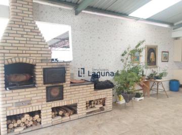 ed951a28f58e3e2099bada351da15e89bea9dfb5 · Casa comercial para locação com 500 m³ no Parque das Nações..