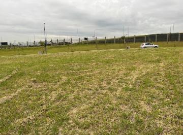 3e69336fd34782d9049ea73e76dae88bacfc2baa · Terreno à venda, Condomínio Villa Dos Pinheiros - Indaiatuba/SP