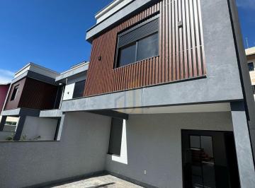 Casa · 150m² · 3 Quartos · 2 Vagas · Casa Duplex Mobiliada em Ingleses do Rio Vermelho, Florianópolis/SC