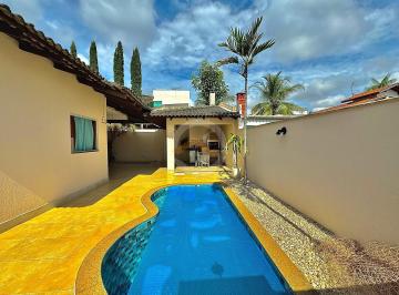 Casa · 180m² · 3 Quartos · 2 Vagas · Casa em Condomínio com 3 suítes plenas