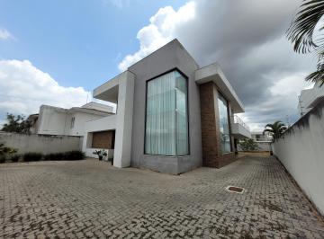 Casa de 4 quartos, Brasília · casa com elevador 4QTS SENDO 3 SUITES, 8VGS, 61-99463-5151