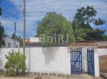 805882pbs.jpg · OPORTUNIDADE! TRÊS LOTES - CASA DE 2 QUARTOS COM PISCINA COBERTA, CHURRASQUEIRA, QUINTAL COM ARVORES