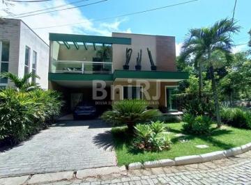 400787cci.jpg · Casa Padrão no Condomínio Vila Rondini 4 suítes