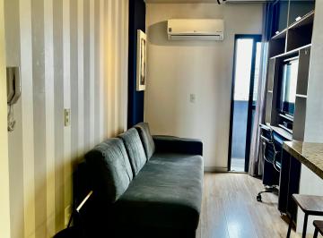 Apartamento de 1 quarto, Curitiba · Luxuoso Studio andar alto vista definida 