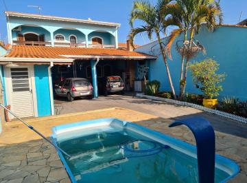 Casa · 250m² · 2 Quartos · 4 Vagas · Sobrado em Residencial Esperança, Caçapava/SP de 250m² 2 quartos à venda por R$ 460.000,00