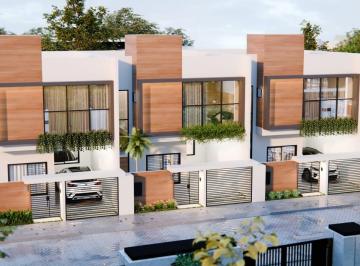Casa · 113m² · 3 Quartos · 1 Vaga · Sobrado em , Penha/SC de 113m² 3 quartos à venda por R$ 690.000,00