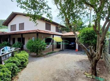 Casa · 280m² · 3 Quartos · 4 Vagas · Casa em Morro das Pedras, Florianópolis/SC de 280m² 3 quartos à venda por R$ 2.000.000,00