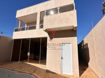 Casa · 330m² · 4 Quartos · Casa à venda - em Formosinha